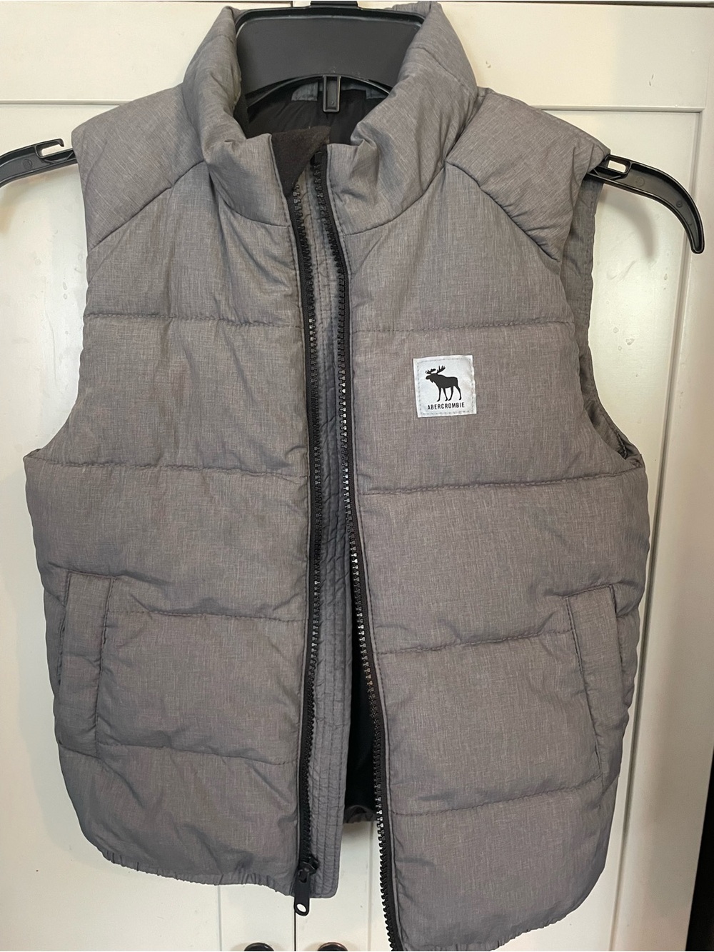 Abercrombie & Fitch Kids Grey Puffer Vest